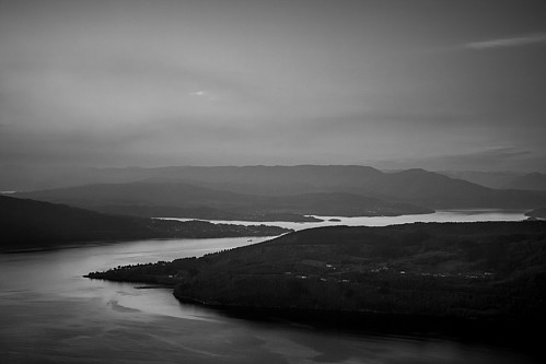 Osterfjorden, Leknes, Fyllingsnes, Eidsnes, Husdalsfjellet og Austlendingen sett frå Veten