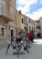 Starting our cycling adventure in Starigrad on Hvar