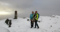 On Olsokfjellet in a mix of sunshine and snowfall!