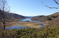 Storavatnet (behind Sildatjørna) as seen from Vokhaugane