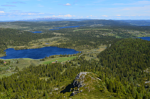 Utsikt fra Kalvemellen mot Vesle Kalvemellen.