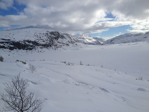 Ved Flotavatnet mot Fagerlinuten