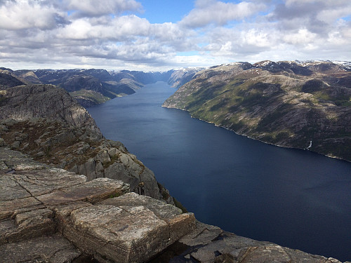 Inn Lysefjorden