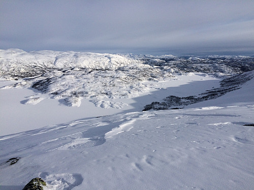 Fra Smørviknuten 1178 moh mot Bordalsvatnet