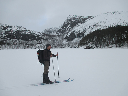 På Hengjanevatnet mot Djupedalen og Godlifjellet