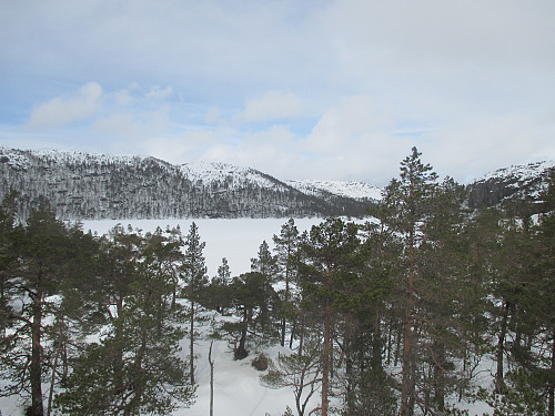 Mot sørenden av Svartavatnet