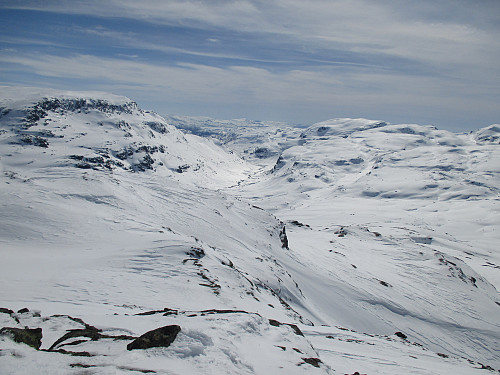 Fra Rullestadsåta mot Slettedalen, med deler av Kyrkjenuten til venstre