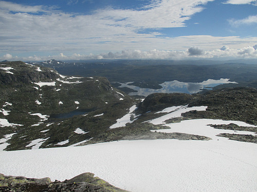Fra oppstigningen med tilbakeblikk mot Lisledalen og Kjelavatnet