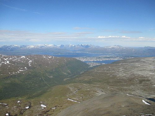 Flott utsikt mot Tromsø og Kvaløya