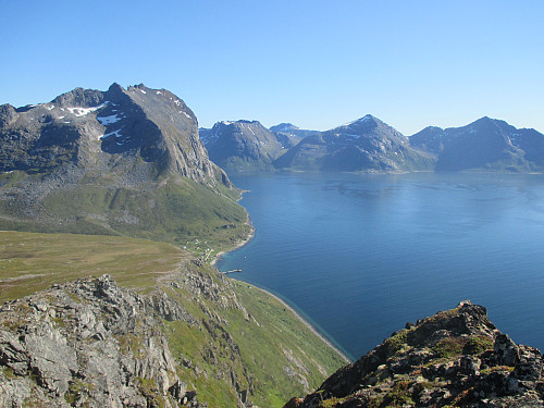 Mot Skamtinden og Rekvik ved Ersfjorden