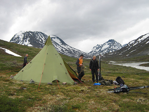 Klar for avgang fra basecamp under Hellstuguhaugen