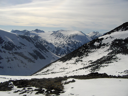 Fra Veoskardet mot bl.a. Bukkeholsbreen og Styggehø