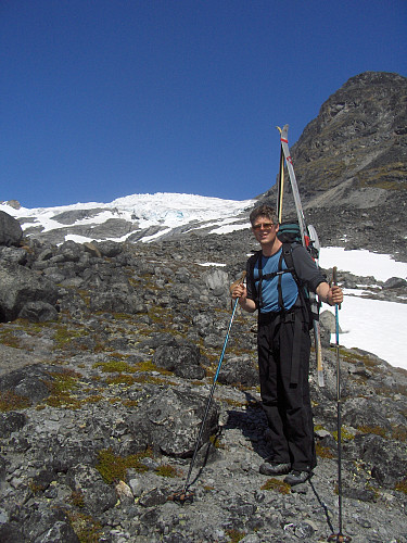 Mot fronten av Svellnosbreen