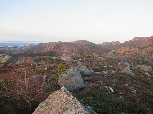 Vardelaust på hovudtoppen (sørtoppen) på Krokarfjellet