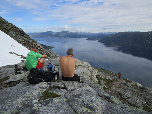 Matpause med utsikt over Kaldfjorden