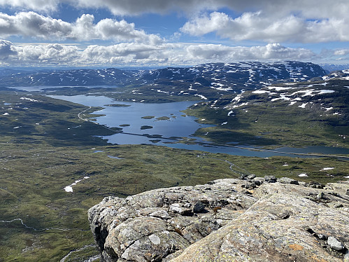 Fra Nupsenden mot Ulevå og Ståvatnet, og med Vassdalseggen og Kistenuten dominerende, Rogalands to høyeste
