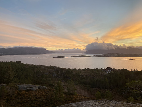 Fint kveldslys i retning Molde