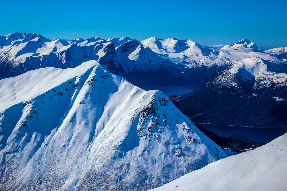 Skarven sett fra Smørbottfjellet