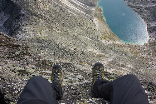 På toppen, med Storstyggsvånådalen under føttene