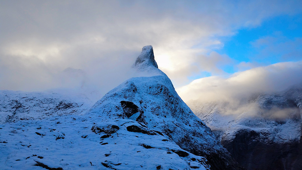 Romsdalshorn.