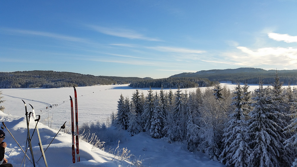 Utsikt mot Bjørnsjøen,fra Kikutstua
