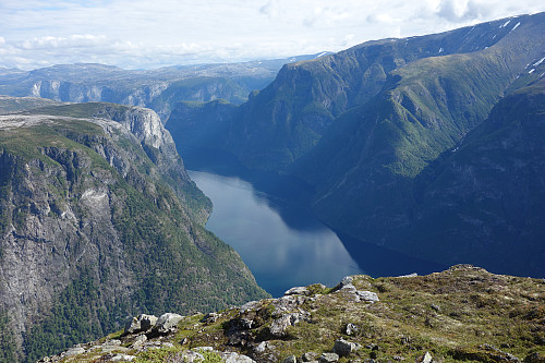 Utsikt ut fjorden fra Skoganosi