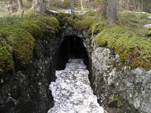 Gruva var stengt med port