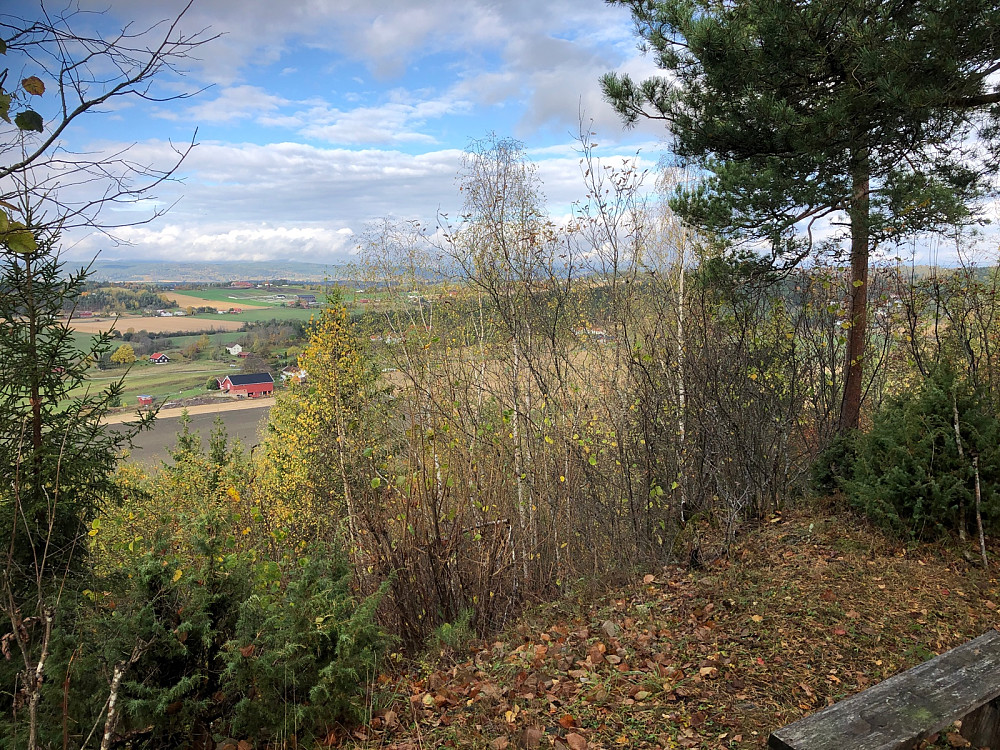 Fra utsiktspunktet på Loreåsen