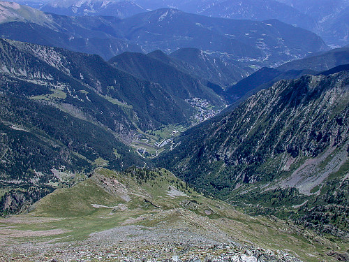 Arinsal far down below