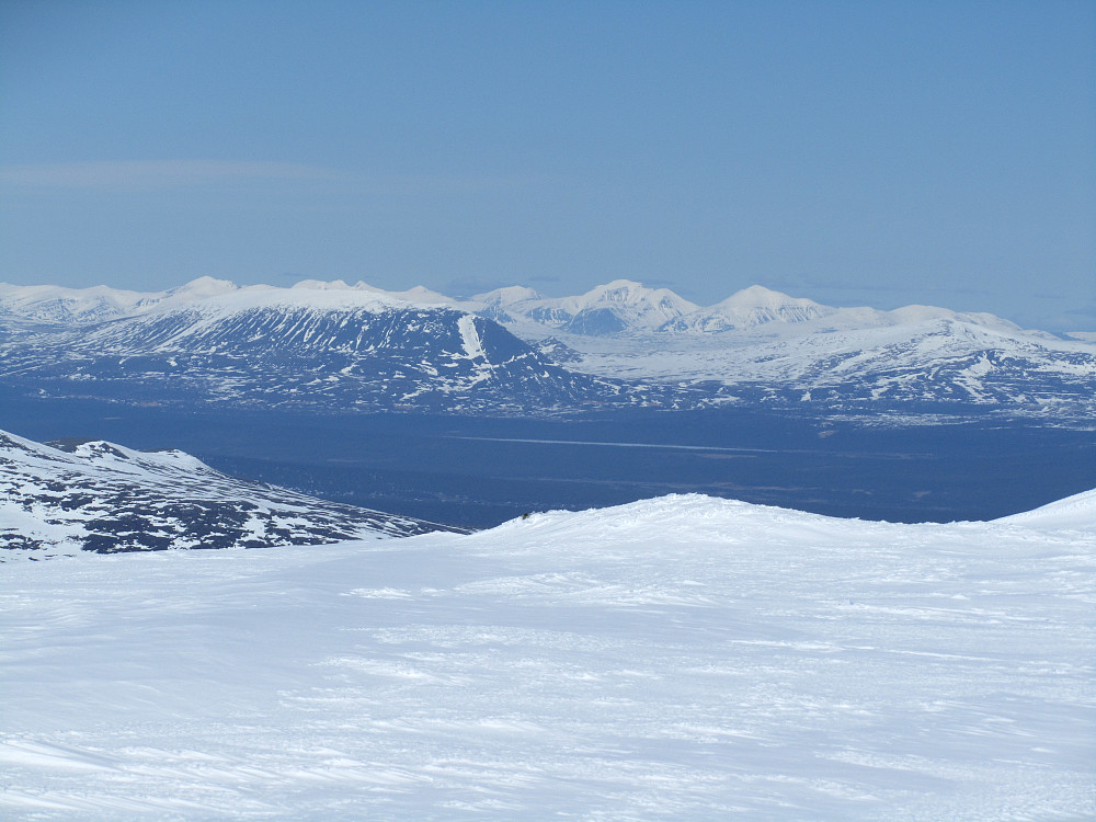 Utsikt mot Rondane fra toppen