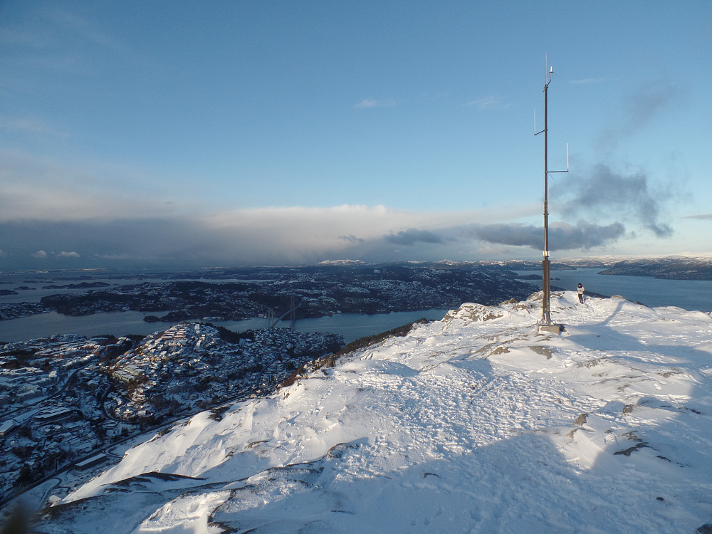 Utsikt mot nord. Eldsfjellet senter horisont