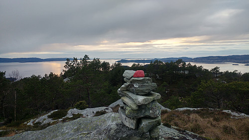 Snøkkja. Kveldslys over Bjørnafjorden