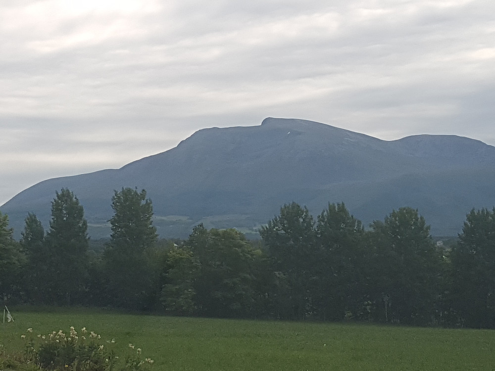 Kvannfjellet sett fra Elnesvågen
