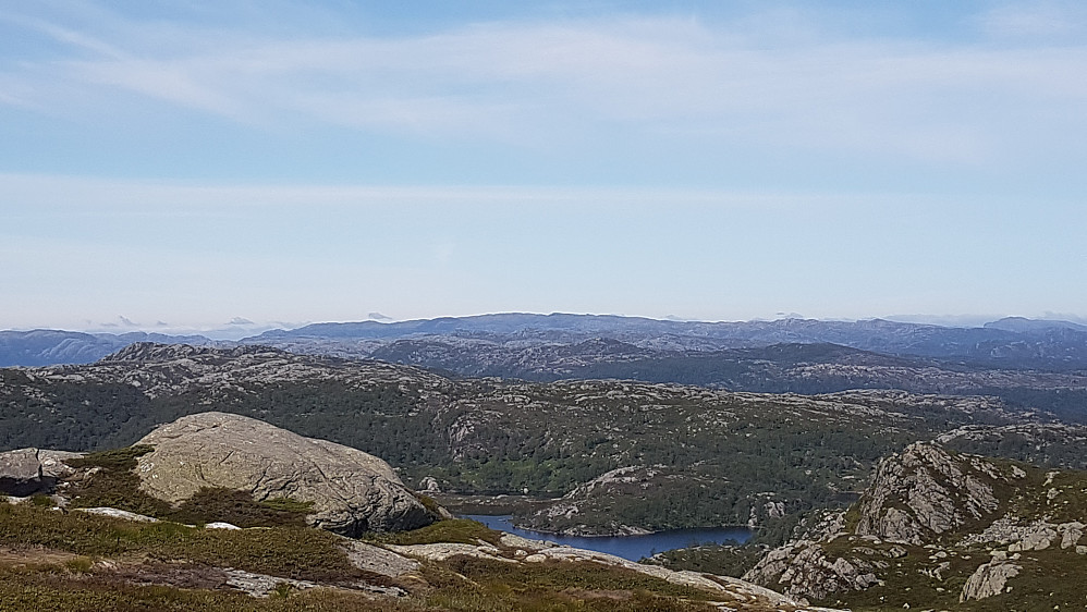 I vest Store Skykula; kommunetopp i Egersund