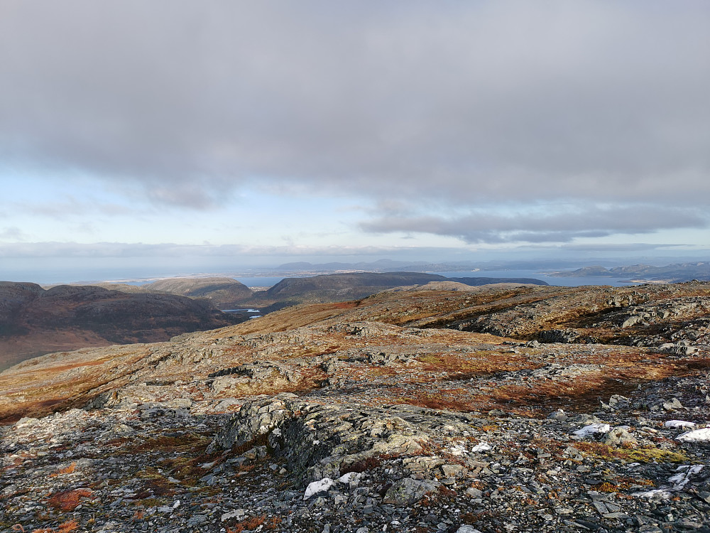 Utsikt vest-nordvest, bl.a Ørland