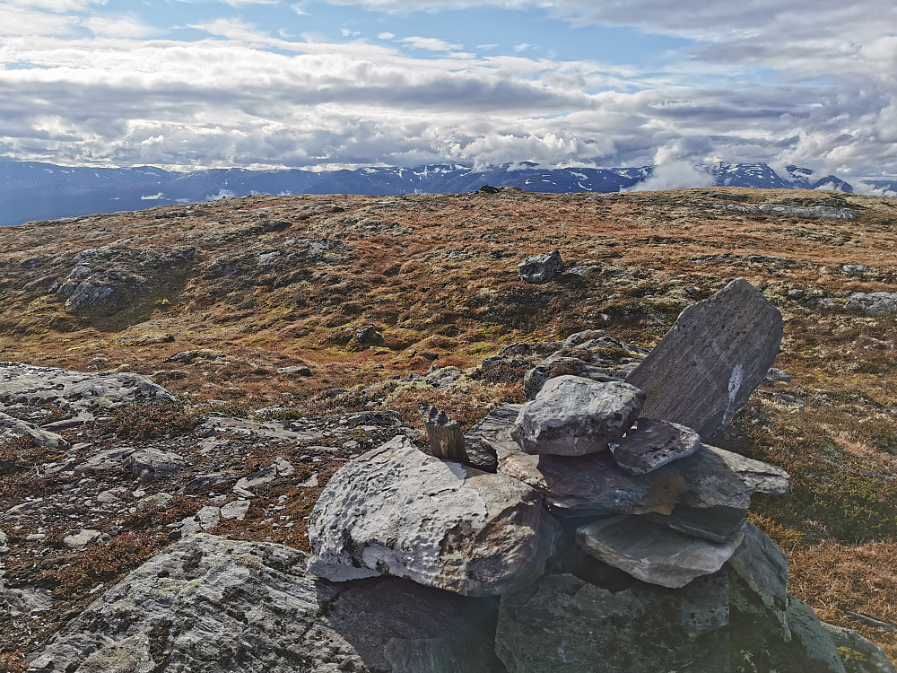Varde...Eller er det høyest 20 meter sørvest?