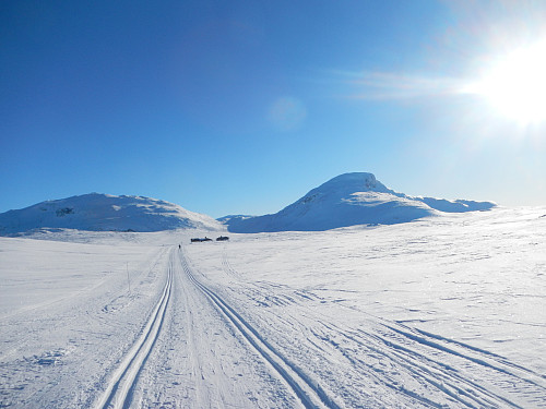 Sulebu og Suletinden(til høyre)