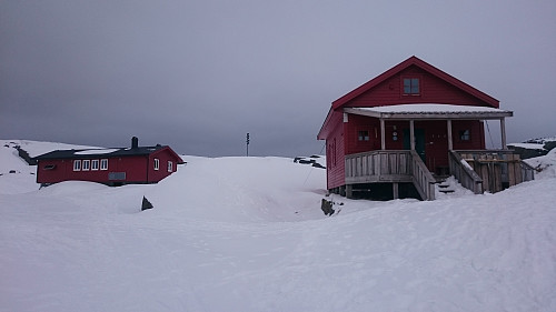 Løkjelsvatnhytta