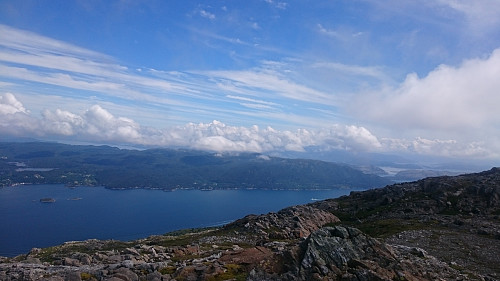 Utsikt mot Huglo og Tysnes