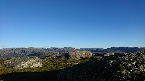 Finnes ikke noe bedre enn å løpe rundt i fjellet og sola skinner