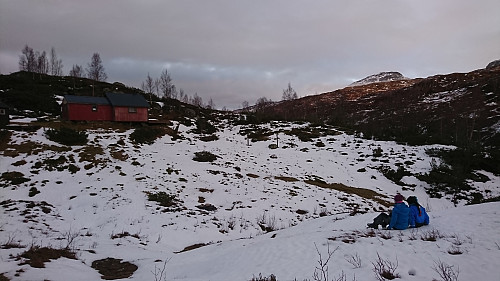 Endelig snø. Og da må det akes.