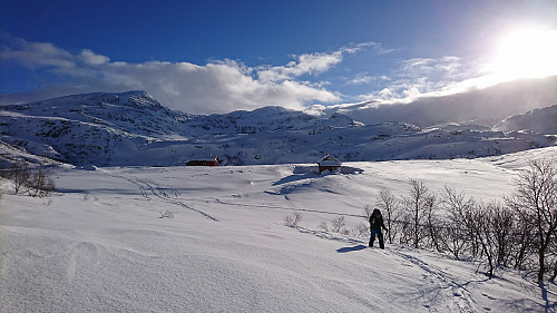 Klar for en nydelig dag i fjellet. På vei til Simlenuten.