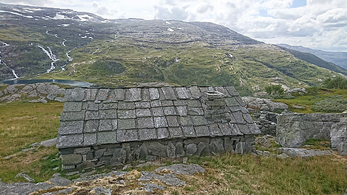 Steinbu på Nåsastølen