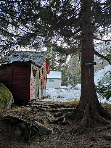 Hytta på Fossen
