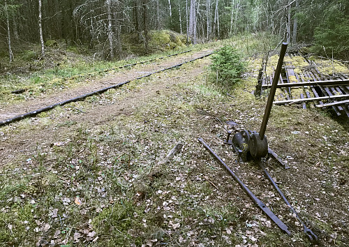 Det nedlagte jernbanesporet til Klevfoss Cellulose og Ådalsbruk jernstøberi