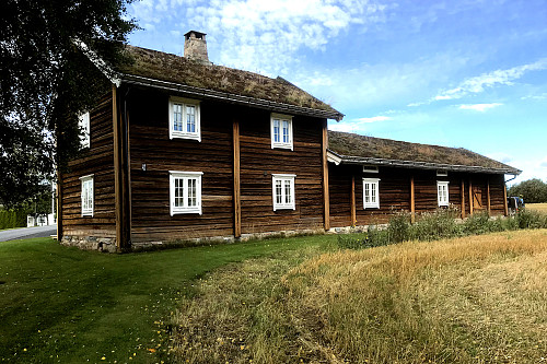 En staslig bygning på Nedre Hommerstad.