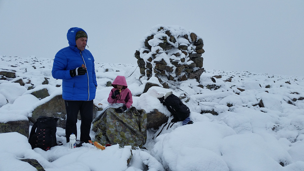 Pappa og meg på toppen av Vennisfjell