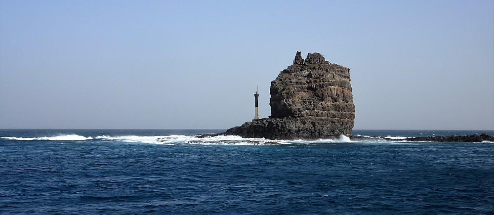 Litt utsatt plassert fyrlykt nord på Lanzarote