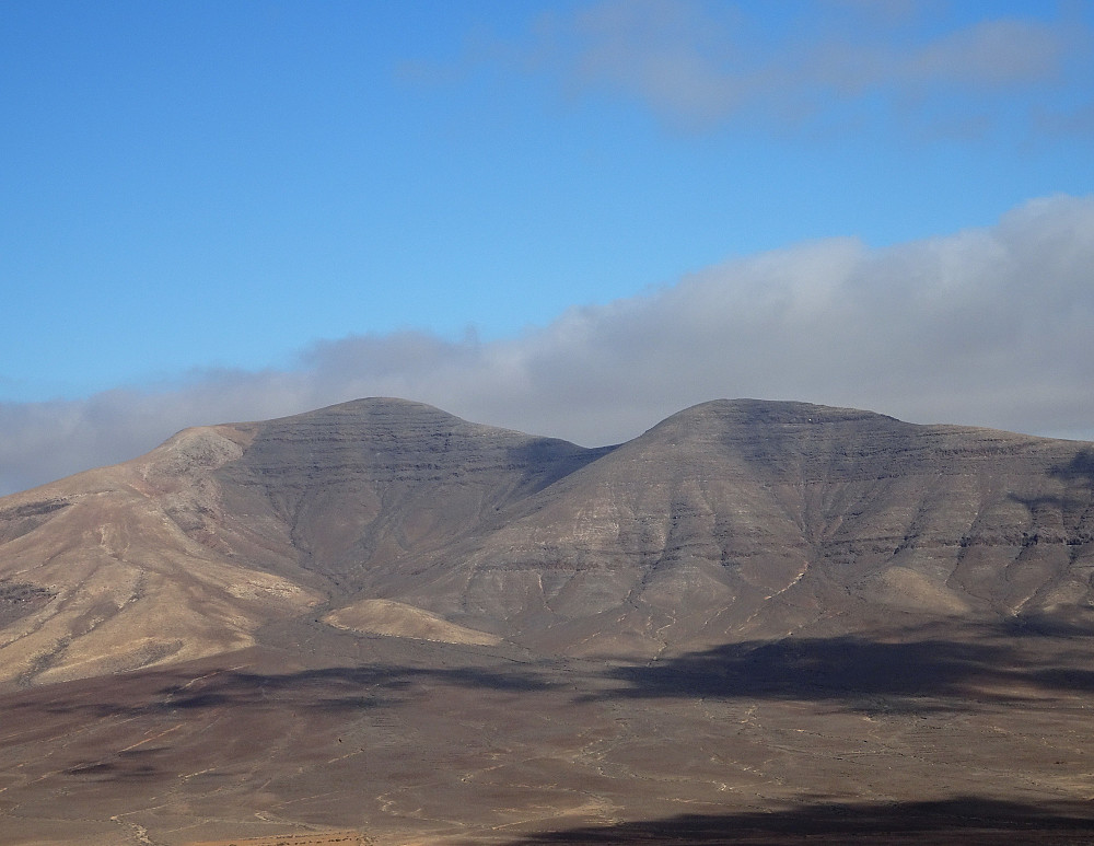 Toppmassivet sett fra Sombrero-fjellet senere på dagen
