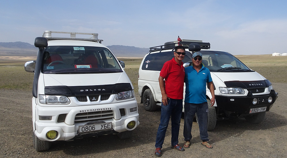 Sjåfører og biler i Gobi